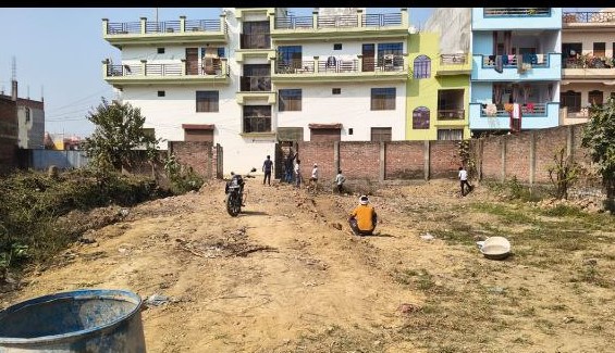 plot in prayagraj